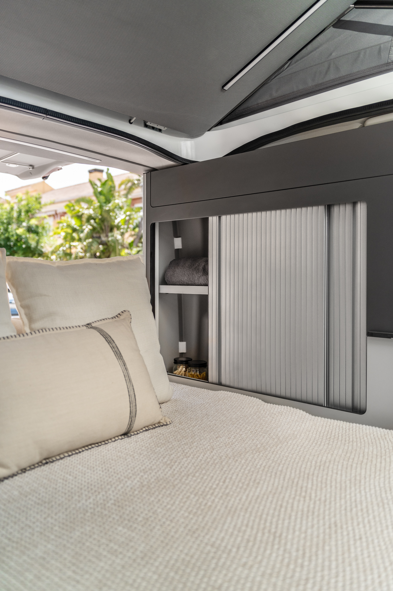 Panama Peak P12+ spațiu interior